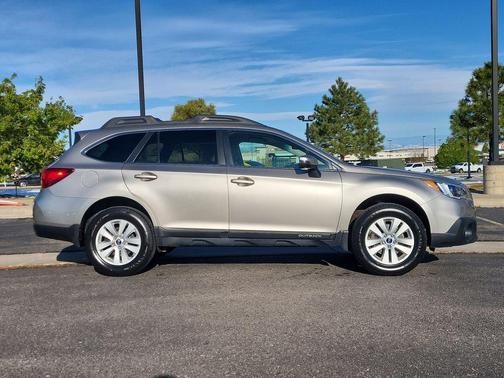 Gray 2017 Subaru Outback 2.5i Premium