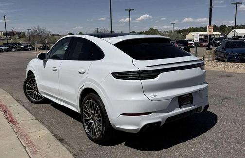 White 2023 Porsche Cayenne Cayenne