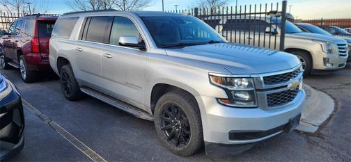 2018 Chevrolet Suburban LT
