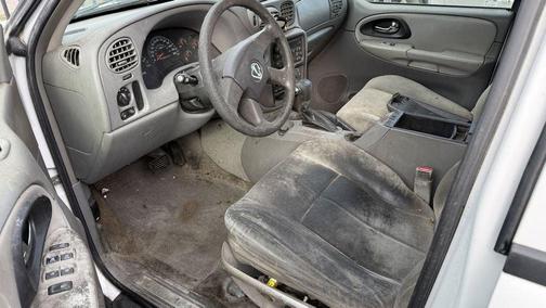 White 2006 Chevrolet Trailblazer LS