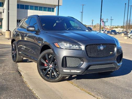 2017 Jaguar F-PACE S