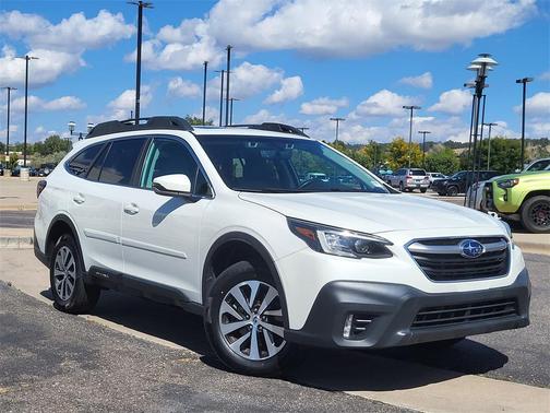 2022 Subaru Outback Premium