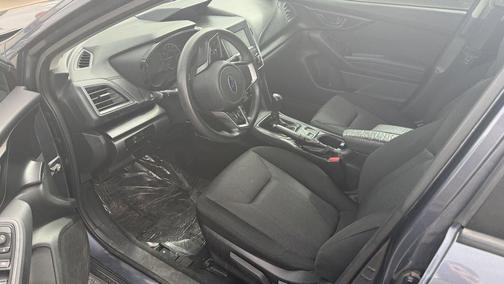 2017 Subaru Impreza 2.0i