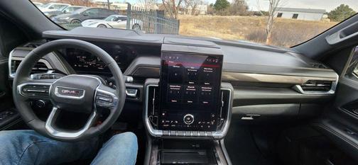 2025 GMC Yukon Elevation 4WD