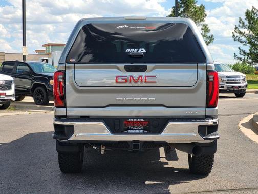 Silver 2024 GMC Sierra 2500 SLT