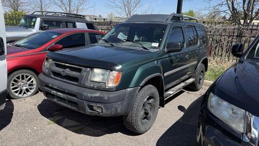 Green 2001 Nissan Xterra SE