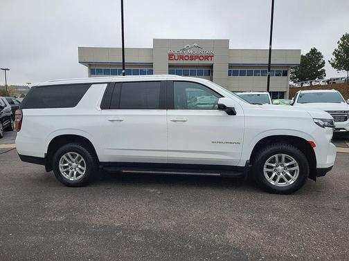 White 2023 Chevrolet Suburban LT