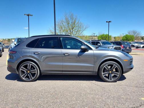 Gray 2021 Porsche Cayenne Cayenne