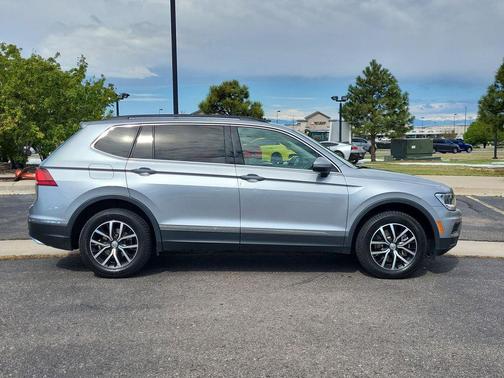 Silver 2021 Volkswagen Tiguan 2.0T SE 4MOTION