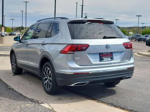 Silver 2021 Volkswagen Tiguan 2.0T SE 4MOTION
