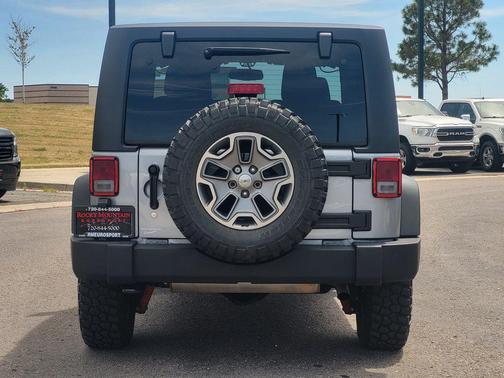 Silver 2015 Jeep Wrangler Rubicon