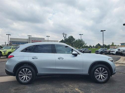 2023 Mercedes-Benz GLC 300 4MATIC