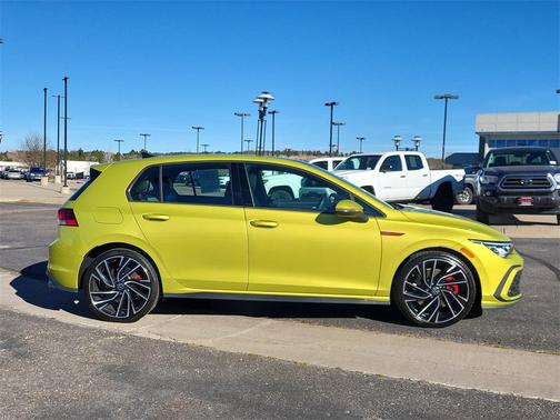 2022 Volkswagen Golf GTI 2.0T S DSG