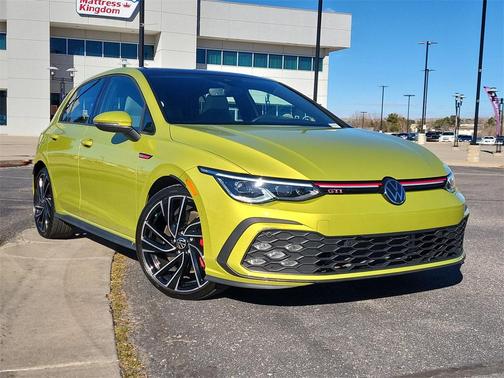 2022 Volkswagen Golf GTI 2.0T S DSG