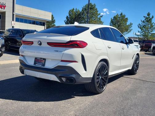 White 2023 BMW X6 xDrive40i