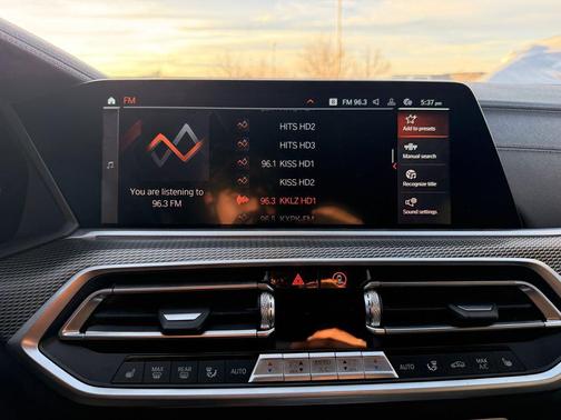 2023 BMW X6 xDrive40i