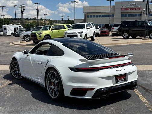 2024 Porsche 911 Turbo S