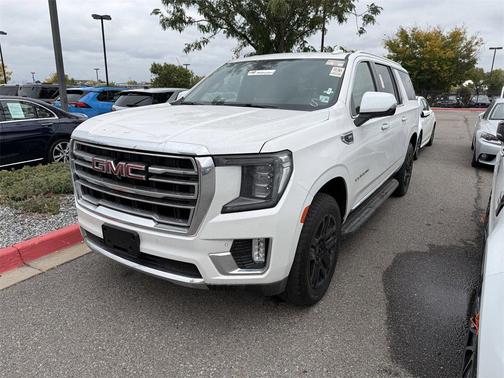 2021 GMC Yukon XL SLT