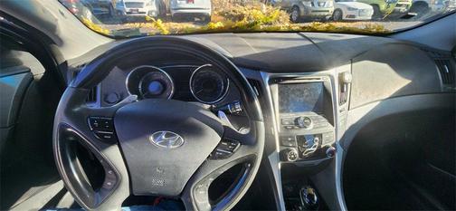 2013 Hyundai SONATA SE