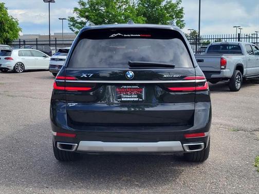 2024 BMW X7 xDrive40i