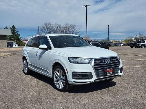 White 2018 Audi Q7 3.0T Prestige