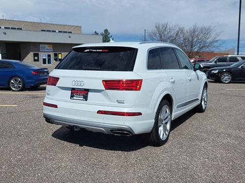 White 2018 Audi Q7 3.0T Prestige