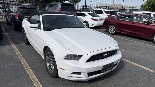 White 2014 Ford Mustang V6 Premium