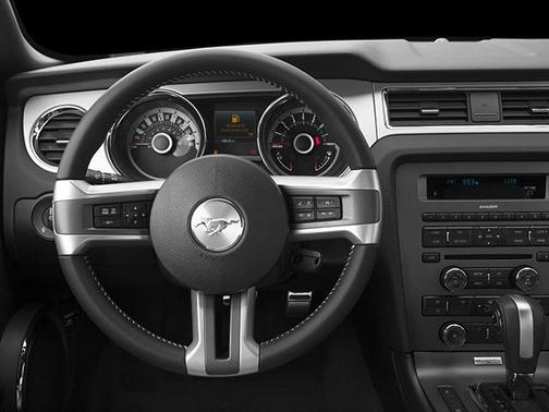 White 2014 Ford Mustang V6 Premium