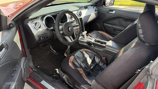 Maroon 2007 Ford Mustang Deluxe