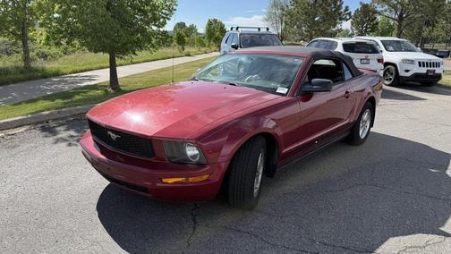 Maroon 2007 Ford Mustang Deluxe