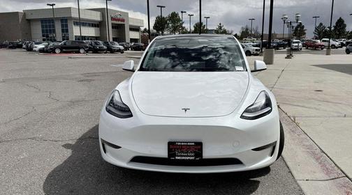 White 2021 Tesla Model Y Long Range Dual Motor All-Wheel Drive