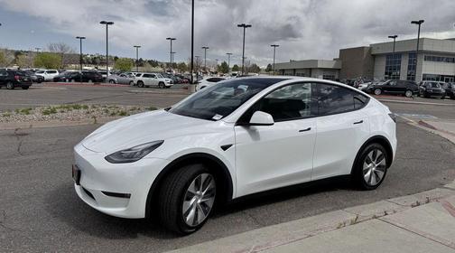 White 2021 Tesla Model Y Long Range Dual Motor All-Wheel Drive
