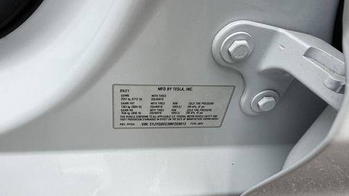 2021 Tesla Model Y Long Range Dual Motor All-Wheel Drive