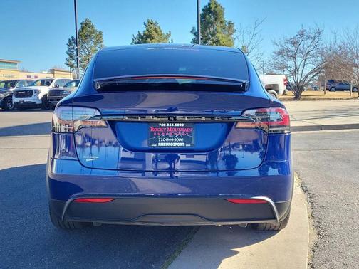 Blue 2024 Tesla Model X Long Range
