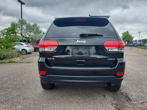 2015 Jeep Grand Cherokee Laredo