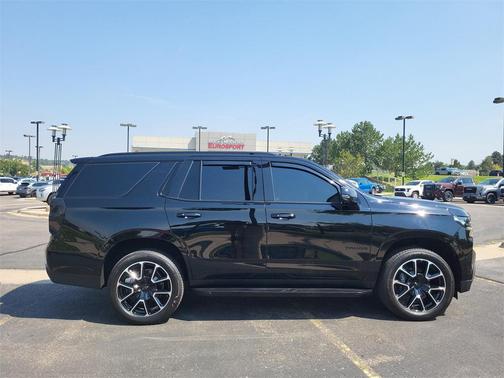 2022 Chevrolet Tahoe 4WD RST