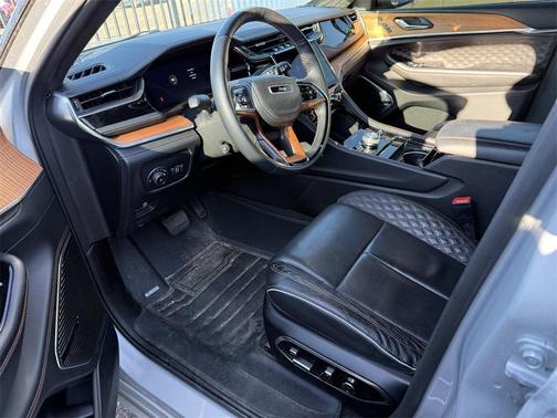 2022 Jeep Grand Cherokee L Summit Reserve