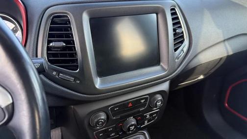 Gray 2020 Jeep Compass Trailhawk
