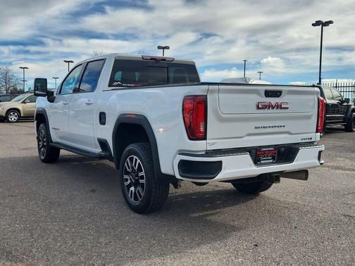 2021 GMC Sierra 2500 AT4