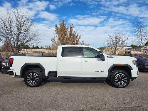 2021 GMC Sierra 2500 AT4