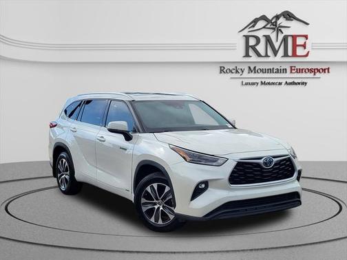 2021 Toyota Highlander Hybrid XLE