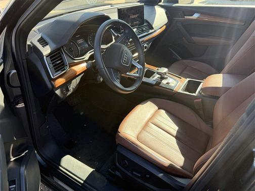 2022 Audi Q5 45 S line Premium