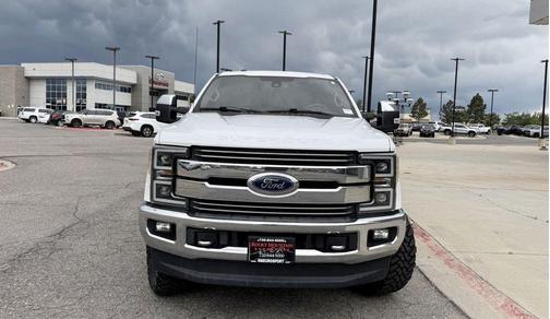 White 2017 Ford F-350 Lariat