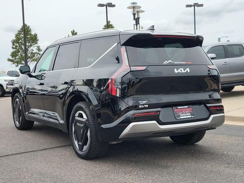 Black 2025 Kia EV9 Land