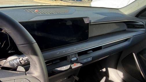 Black 2025 Kia EV9 Land