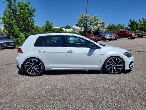 2019 Volkswagen Golf R 2.0T DSG