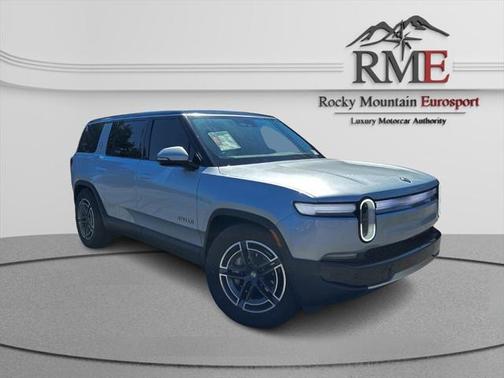 2025 Rivian R1S Adventure
