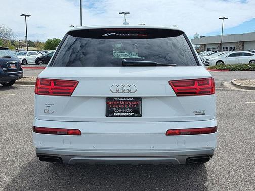 White 2018 Audi Q7 3.0T Prestige
