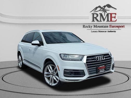 White 2018 Audi Q7 3.0T Prestige
