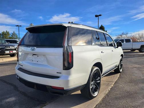 2022 Cadillac Escalade Sport